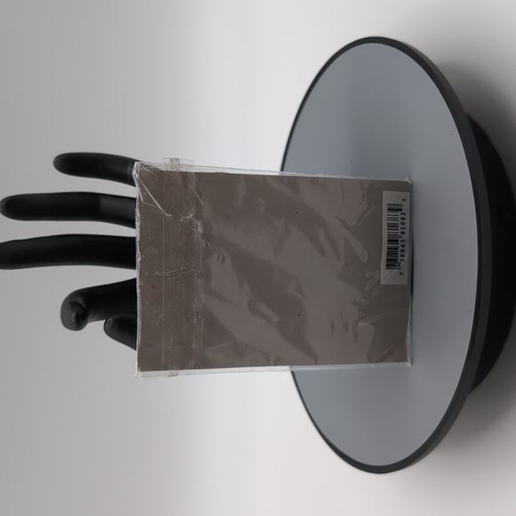 Dooney and Bourke| NWOT Vintage Brown and Cream Cow Design Key Fob Keychain - Picture 12 of 12